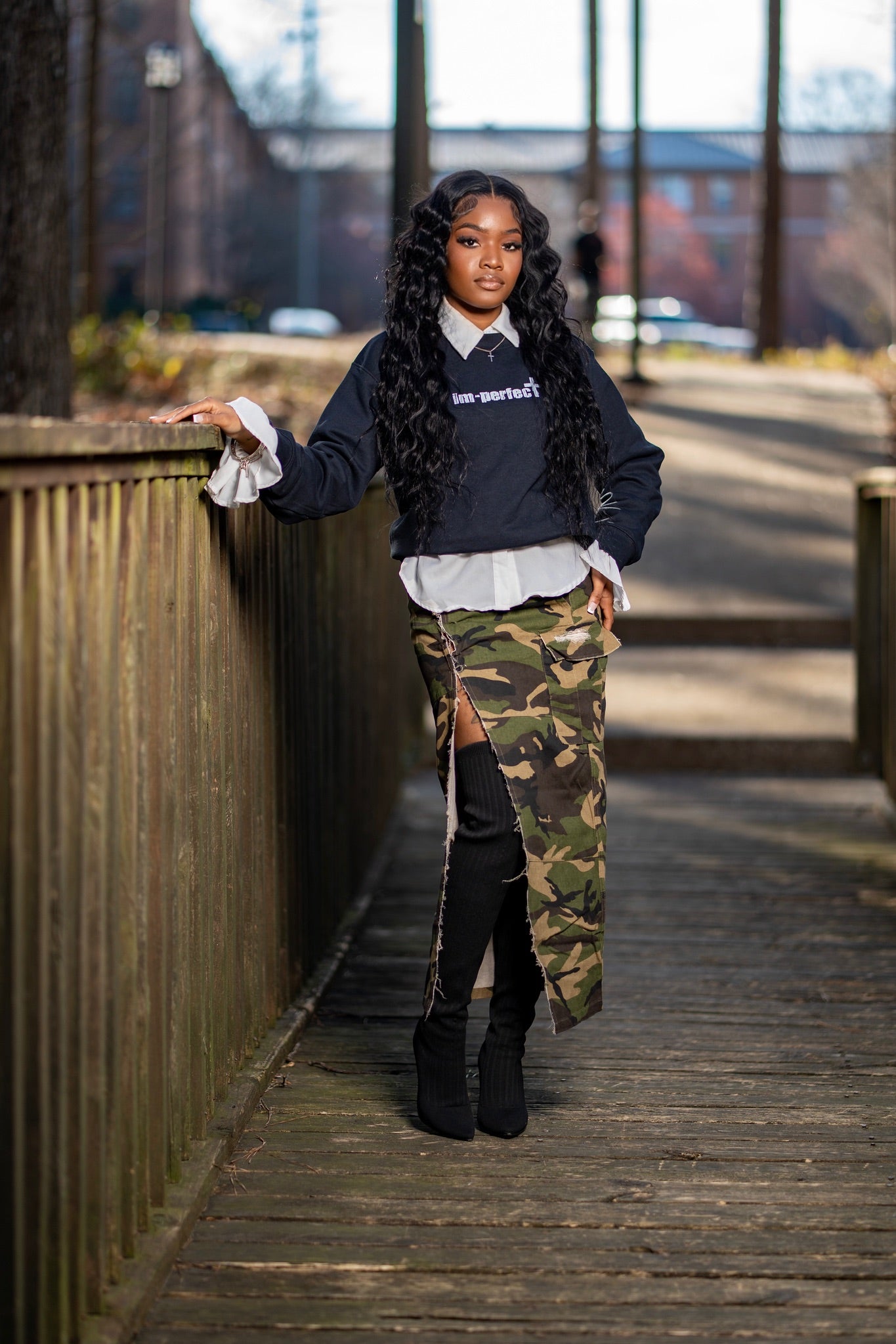 "im-perfect" Logo Crewneck – Black & White Colorway